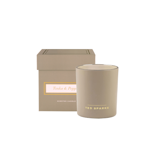 Velas aromáticas - Disfruta de tu aroma favorito en casa durante horas con una vela aromática.
